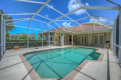 7517 Citrus Hill Ln, Naples FL  34109-0601 exterior