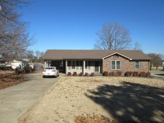 126 Williams Ln, Dyersburg, TN 38024-8660