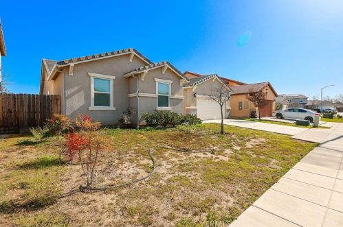 1381 Tevin Way, Madera CA  93637-6508 exterior