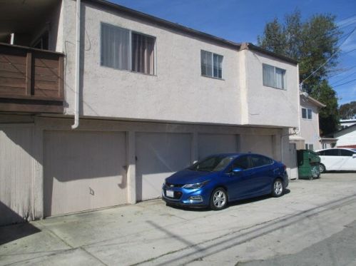 4113 Alabama St, San Diego, CA 92104-1057