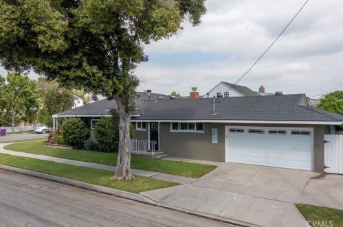 2802 Josie Ave, Long Beach CA 90815-1514 exterior