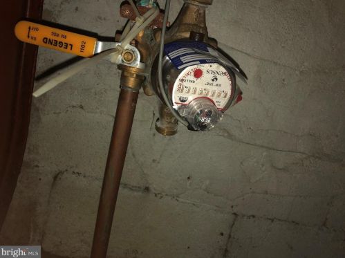 1034 Philadelphia Ave, Gilbertsville PA  19525-9511 exterior