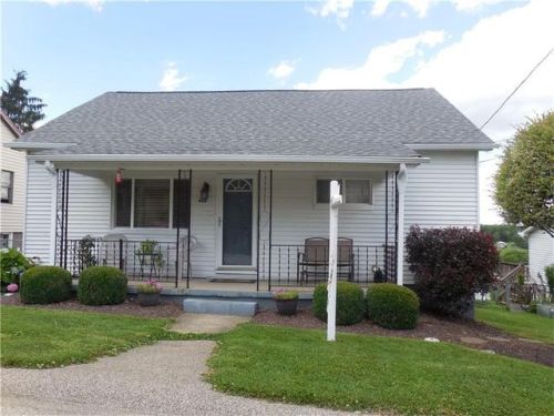 408 Falcon Dr, Canonsburg, PA 15317-5630