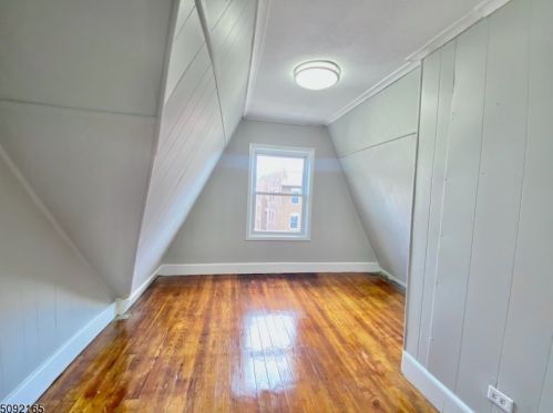 65 Grv St, East Orange NJ  07017-4738 exterior