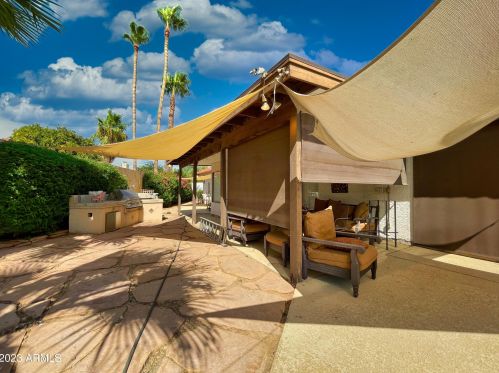 10556 Bella Vis Dr, Scottsdale AZ 85258-5761 exterior