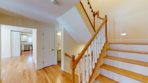 140 Caleb Dr, Danville NH  03819-3037 exterior