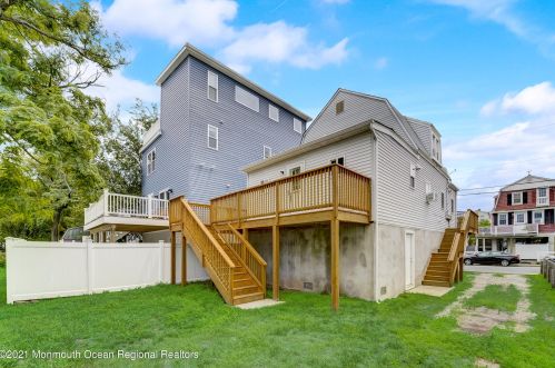 16 Barberie Ave, Monmouth Hills NJ  07732-1520 exterior