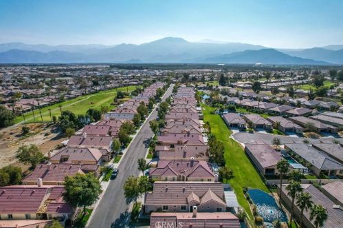 49527 Wayne St, Indio CA  92201-9752 exterior