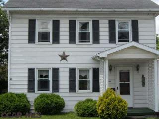 515 9th St, Philipsburg, PA 16866-1011