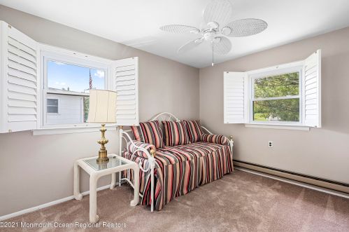 33 Watkins Rd, Bricktown NJ  08724-2446 exterior