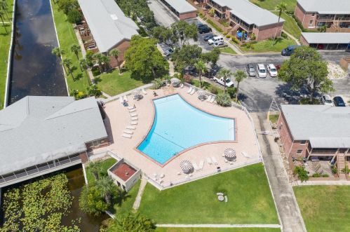 221 Georgetown Dr, Casselberry FL  32707-6114 exterior