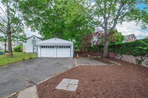 27 Lincoln Ave, Little Falls NJ  07424-1504 exterior