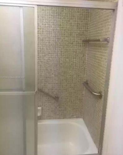 937 Normandy T, Delray Beach FL  33484-4813 exterior