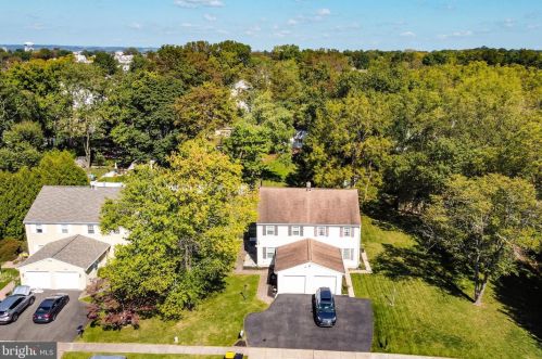 137 Beth Dr, Lansdale PA 19446-5269 exterior