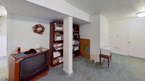 210 Northmont Dr, Verona PA  15147-2950 exterior