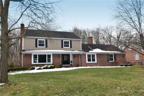 10728 Partridge Trl, Cleveland, OH 44141-1419