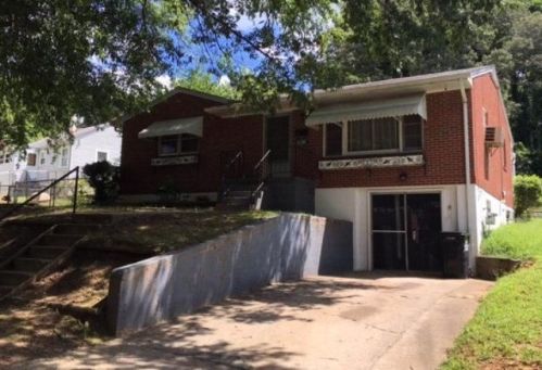 252 Jordon St, Danville, VA 24540-2632