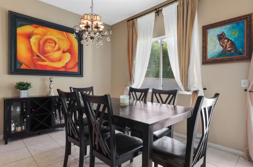 106 Clearwater Way, Rancho Mirage CA  92270-1754 exterior