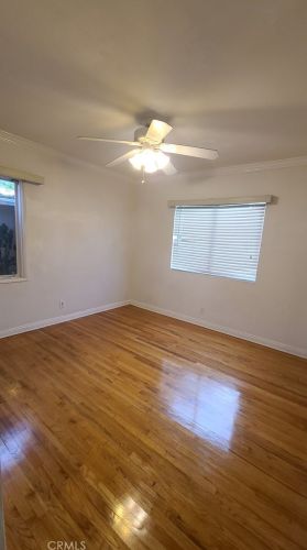 7408 Oak Park Ave, Van Nuys CA  91406-2633 exterior