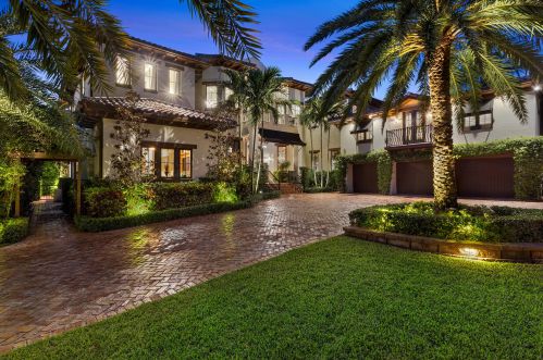 518 Harbor Ct, Delray Beach, FL 33483-7172
