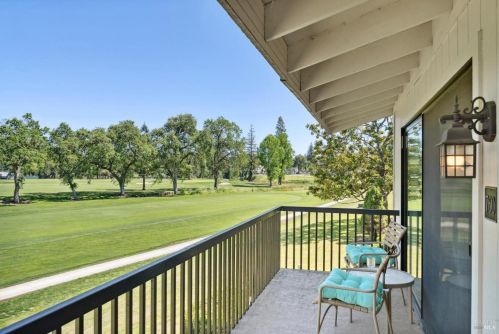 760 Cottage Dr, Fairfield, CA 94558-1200