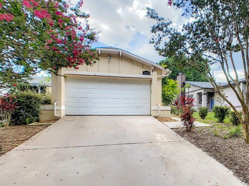 7207 Harbor Heights Cir, Orlando, FL 32835-1867