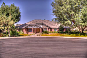 1701 Aubusson Ct, Bakersfield, CA 93311-1537