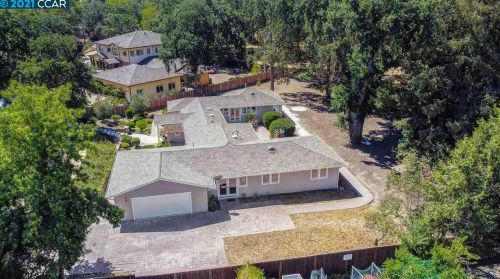 45 Buena Vista Dr, Danville, CA 94526-3502
