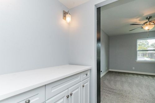 4805 Westlake Dr, Fort Worth TX  76132-1516 exterior