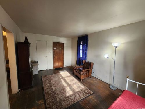 234-16 133rd Ave, Jamaica, NY 11413-1227