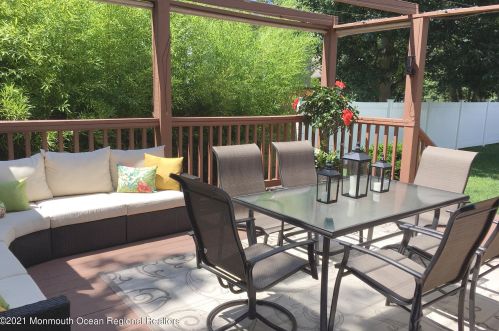 1162 Cecil Ct, Lakewood NJ  08701-5865 exterior