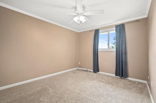 109 Rampart Blvd, New Kensington PA  15068-9348 exterior