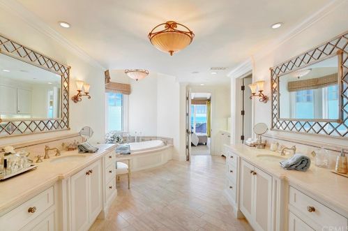 47 Strand Beach Dr, Dana Point CA  92629-2755 exterior