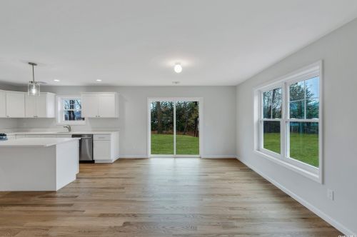 594 Canal Rd, Mount Sinai NY  11766-3307 exterior