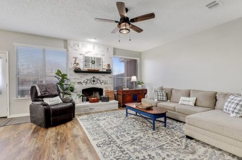 225 Waterford Oaks Dr, Cedar Hill TX 75104-2324 exterior