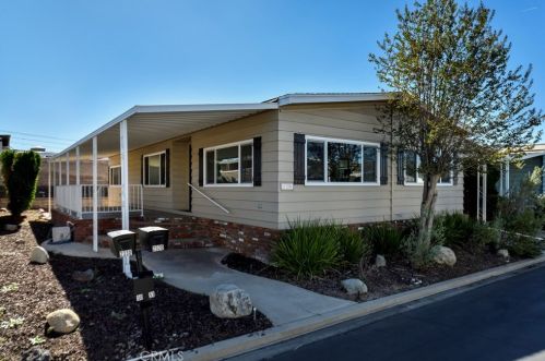 2320 Lake Glen Dr, La Habra, CA 90631-5714