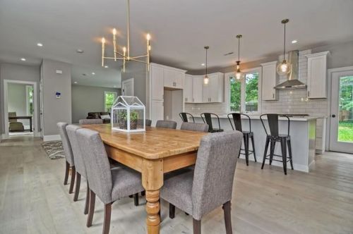 4 Elwin Rd, Natick, MA 01760-3112