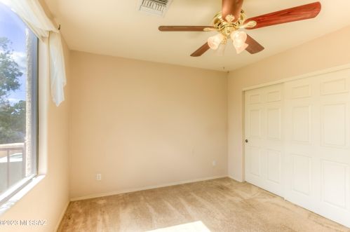 2001 Flying Q Ln, Tucson AZ  85713-6726 exterior