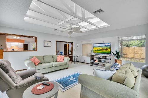 205 Lucerne Dr, De Bary FL  32713-3015 exterior