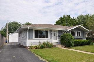 2720 Norwood Dr, Racine, WI 53403-4052
