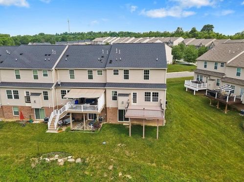 356 Maple Ridge Dr, Canonsburg, PA 15317-7304