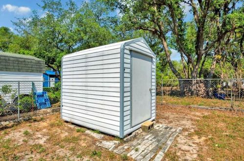 2861 Bowden Rd, Avon Park Lakes FL  33825-8701 exterior