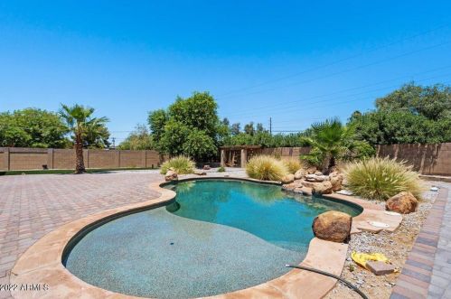 5642 Edgemont Ave, Scottsdale, AZ 85257-1026