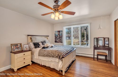 1018 Marlboro Rd, Old Bridge NJ  08857-3775 exterior