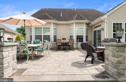 23 Brighton Pl, Swedesboro NJ  08085-5060 exterior