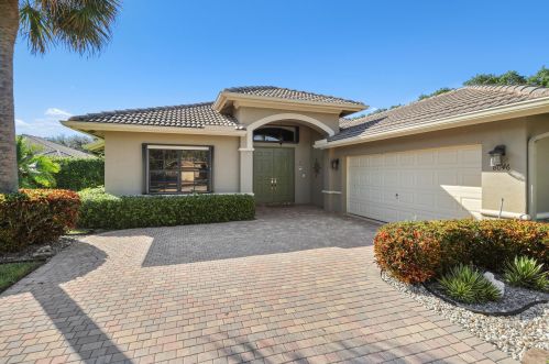 8046 Via Grande, Boynton Beach, FL 33437-7522