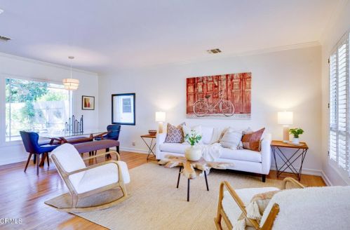 4837 Crown Ave, La Canada CA  91011-3619 exterior