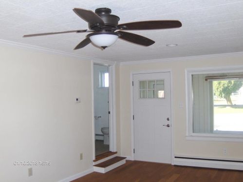 698 Dogwood Rd, Walnutport PA 18088-9522 exterior