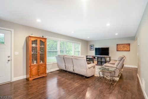 149 Sergeantsville Rd, Flemington, NJ 08822-2615