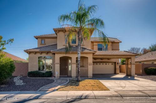 3469 Kesler Ln, Gilbert, AZ 85295-7651